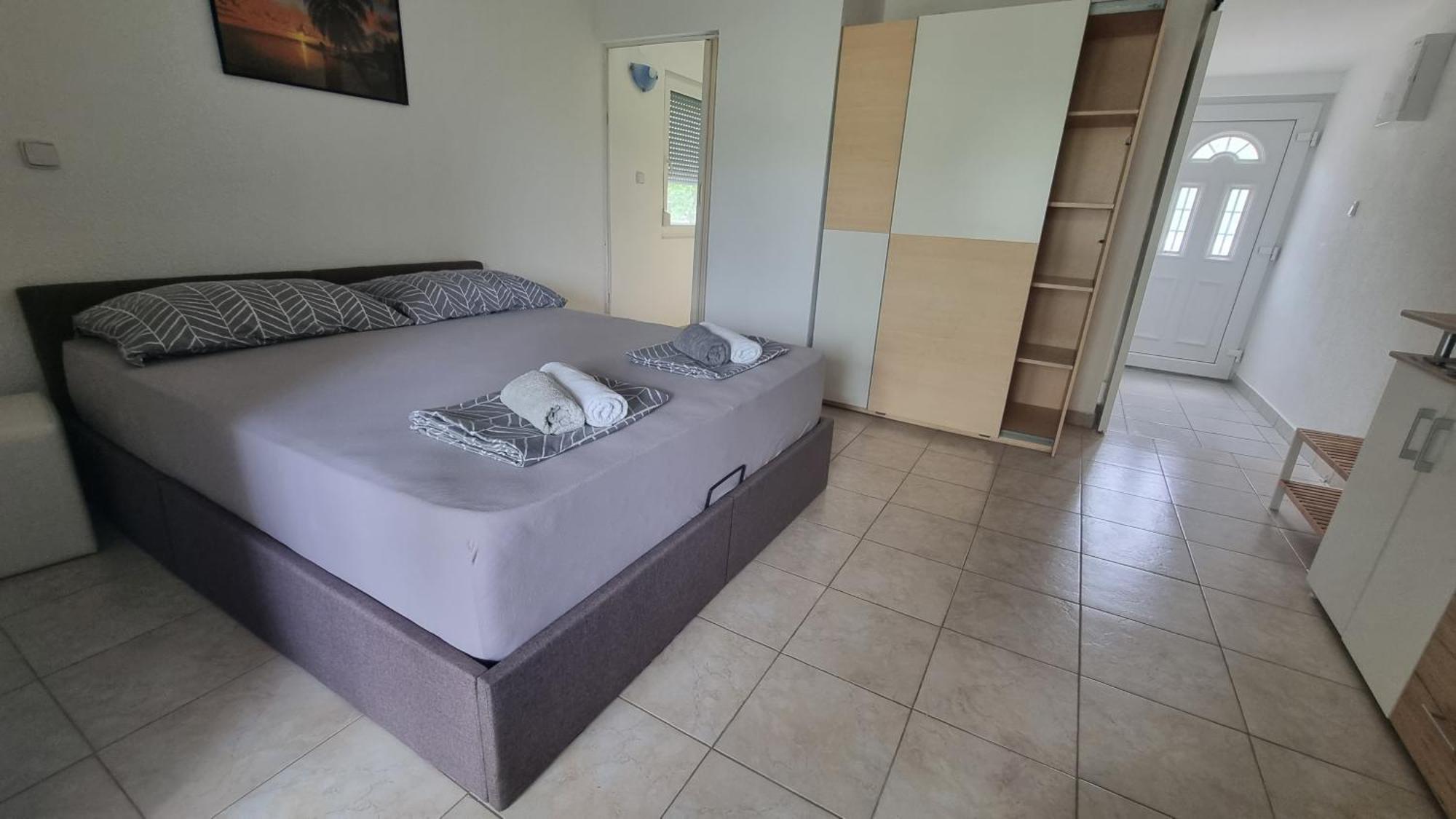Apartments Seso Паг Экстерьер фото